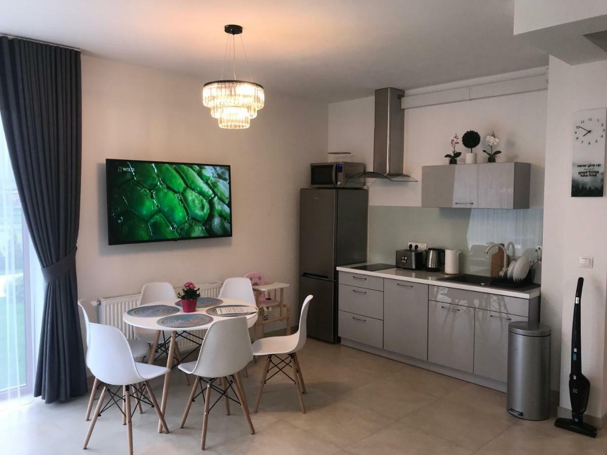 Willa Wojcik Apartamenty I Pokoje ซโรมอฟแซ นิชแน ภายนอก รูปภาพ